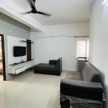 Living Room in 2 BHK Builder Floor at Kondapur – for Rent