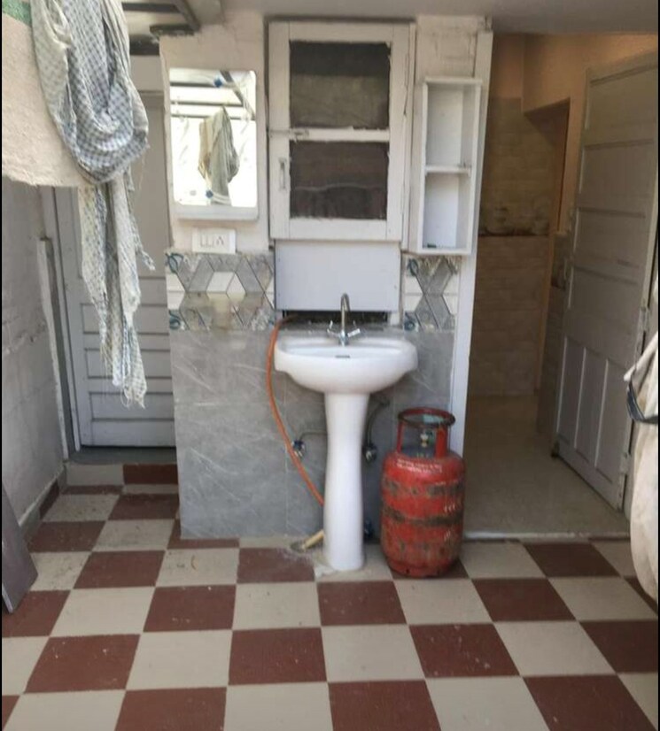 Bathroom, sector 61 2 Bedroom 800 Sq.Ft. Builder Floor In Sector 61 Chandigarh 8701475