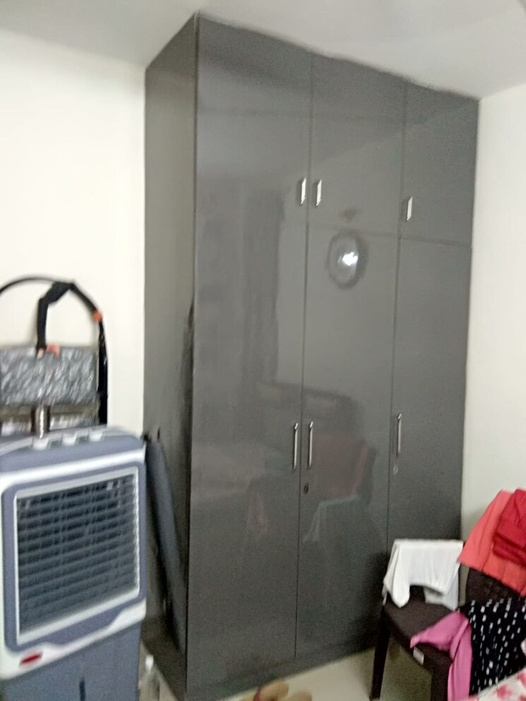 Bathroom, dwarka mor 2.5 Bedroom 1000 Sq.Ft. Builder Floor In Dwarka Mor Delhi 8701486