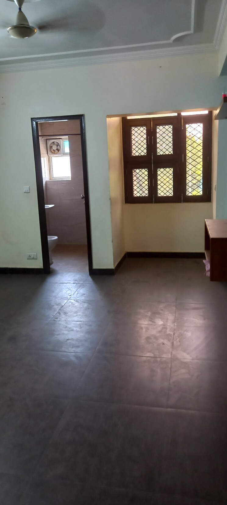 Master Bedroom, ip extension 2 Bedroom 950 Sq.Ft. Apartment In Ip Extension Delhi 8701491