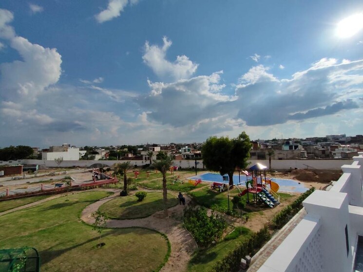 Garden, jagatpura  150 Sq.Yd. Plot In Jagatpura Jaipur 8701499