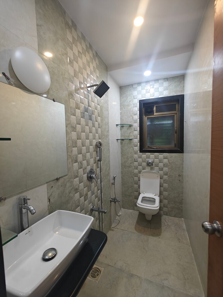 Bathroom, army-welfare-chs 3 Bedroom 1800 Sq.Ft. Apartment In Nerul Navi Mumbai 8701527