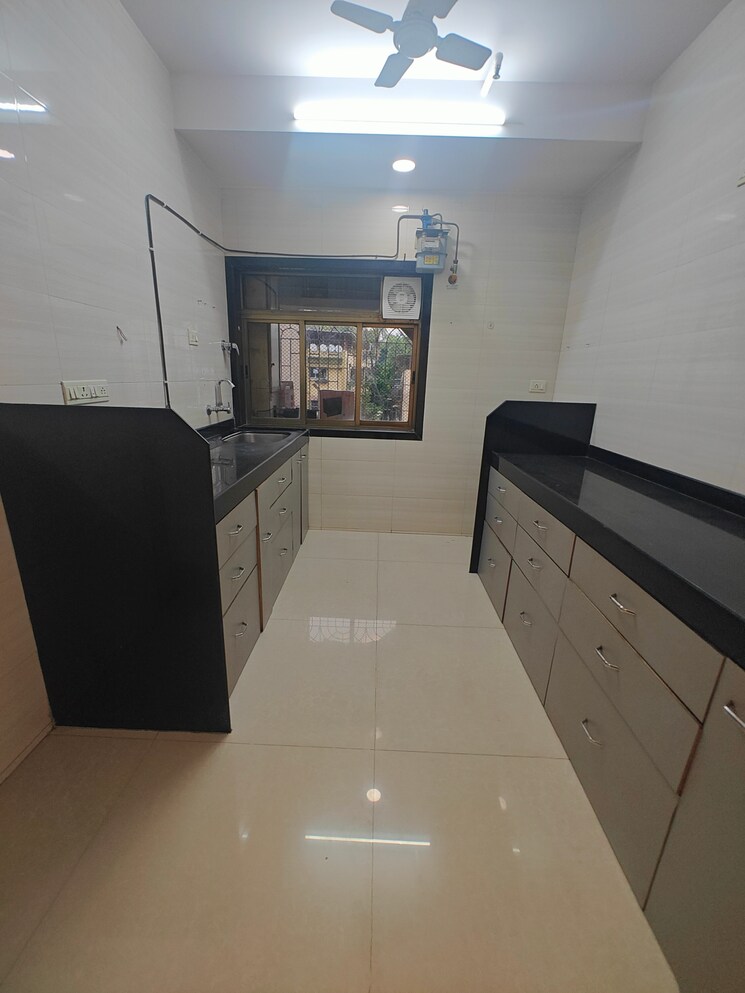Kitchen, army-welfare-chs 3 Bedroom 1800 Sq.Ft. Apartment In Nerul Navi Mumbai 8701527