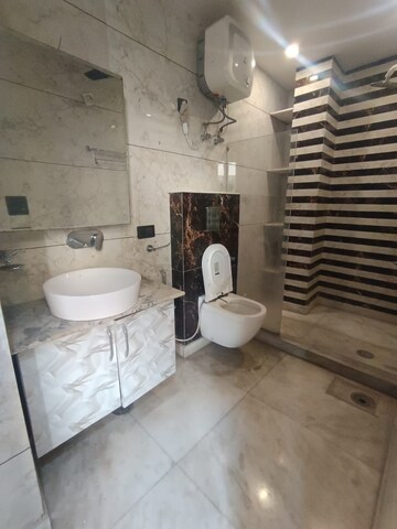 Bathroom in 2.5 BHK Apartment at Jahaz Apartments, Paschim Vihar – for Rent