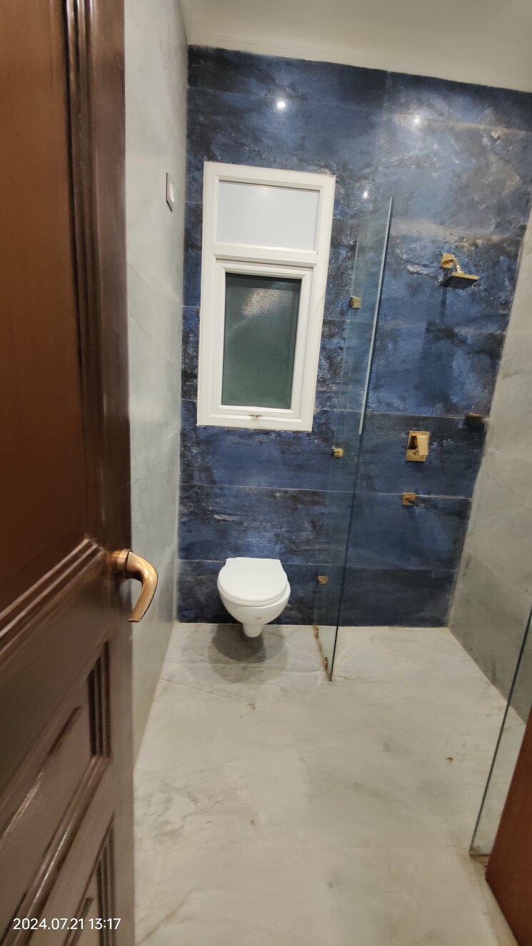 Master Bedroom, t-and-t-eutopia-phase-1 4 Bedroom 2295 Sq.Ft. Apartment In Siddharth Vihar Ghaziabad 8701610