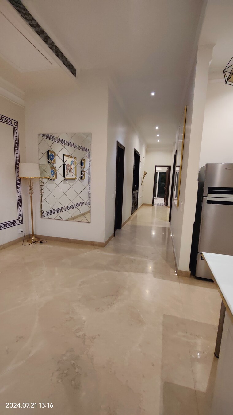 Room, t-and-t-eutopia-phase-1 4 Bedroom 2295 Sq.Ft. Apartment In Siddharth Vihar Ghaziabad 8701610