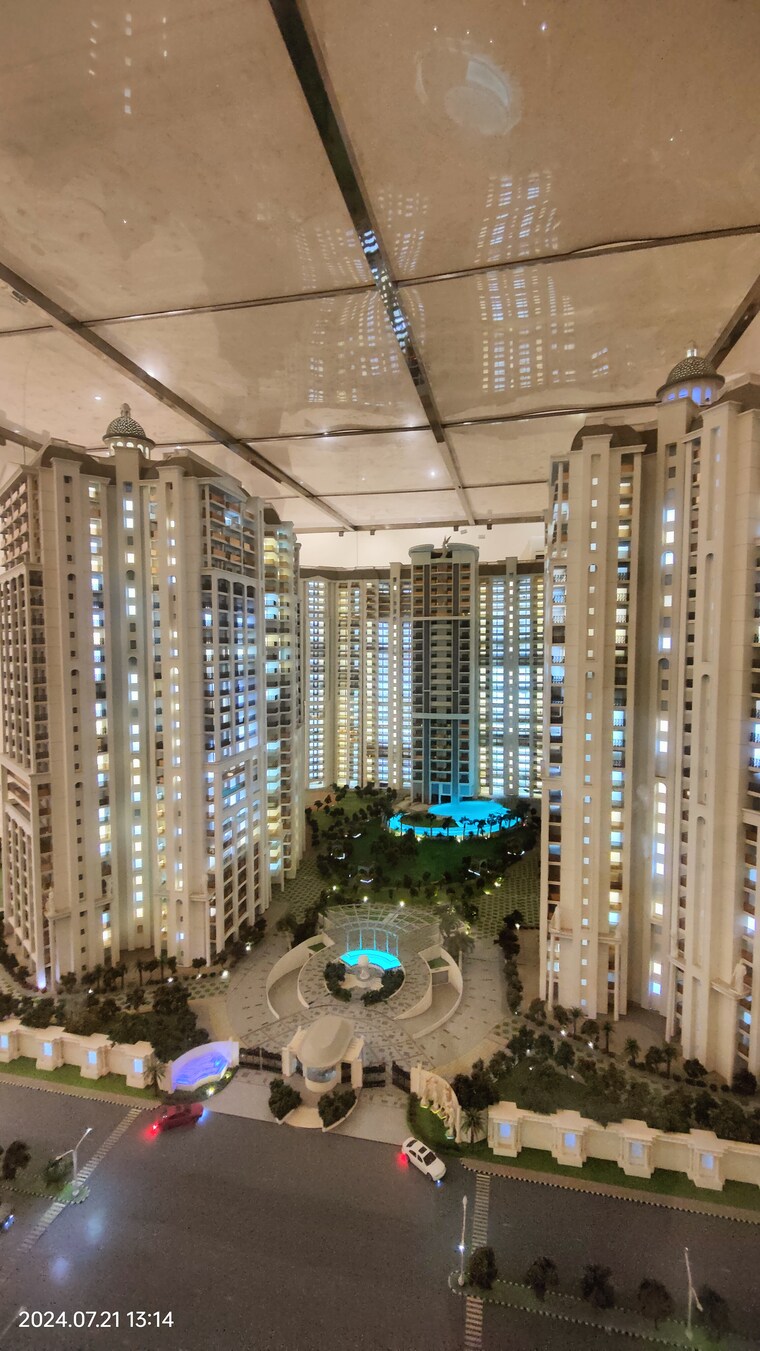 Living Room, t-and-t-eutopia-phase-1 4 Bedroom 2295 Sq.Ft. Apartment In Siddharth Vihar Ghaziabad 8701610