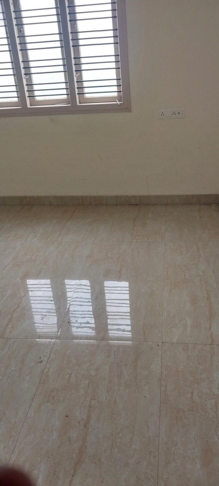 Room, basavanagudi 3 Bedroom 1300 Sq.Ft. Apartment In Basavanagudi Bangalore 8701622