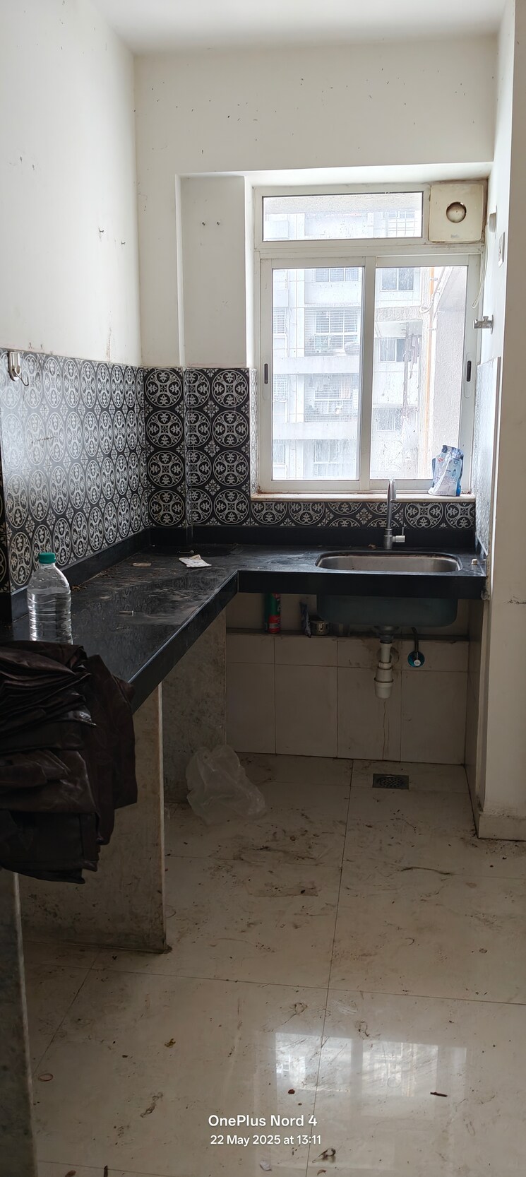 Kitchen, lodha-amara 1.5 Bedroom 515 Sq.Ft. Apartment In Kolshet Road Thane 8701625