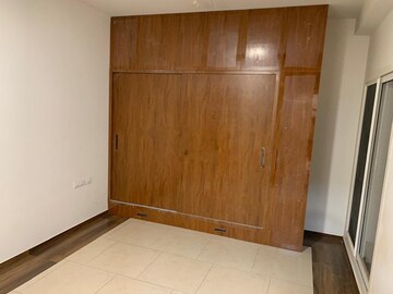 Room in 3 BHK Apartment at Samhita Rainbow, Thubarahalli – for Rent
