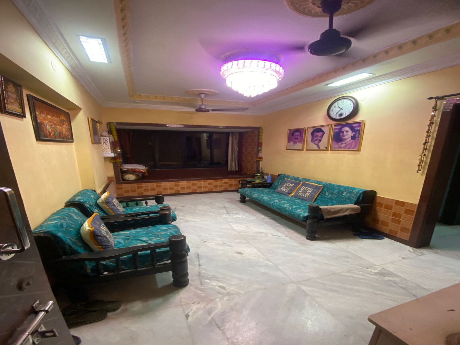 1.5 BHK Apartment For Rent in Dadar