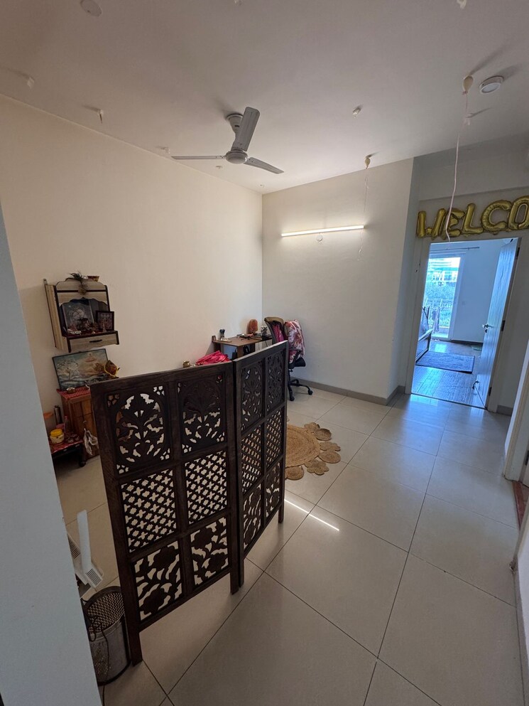 undefined, emaar-palm-gardens 3 Bedroom 1900 Sq.Ft. Apartment In Sector 83 Gurgaon 8701677