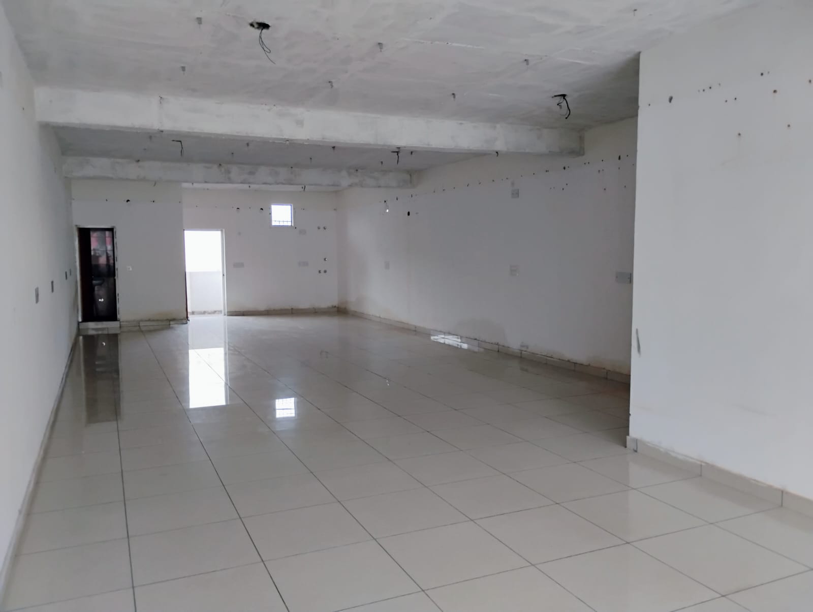 Showroom For Rent in Sahastradhara Road