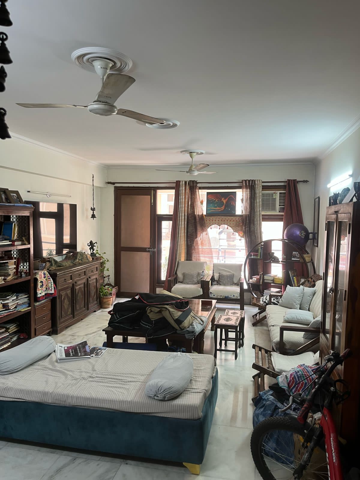 3 BHK + Servant Room 1800 Sq.Ft. Apartment in CGHS Progressive Apartments