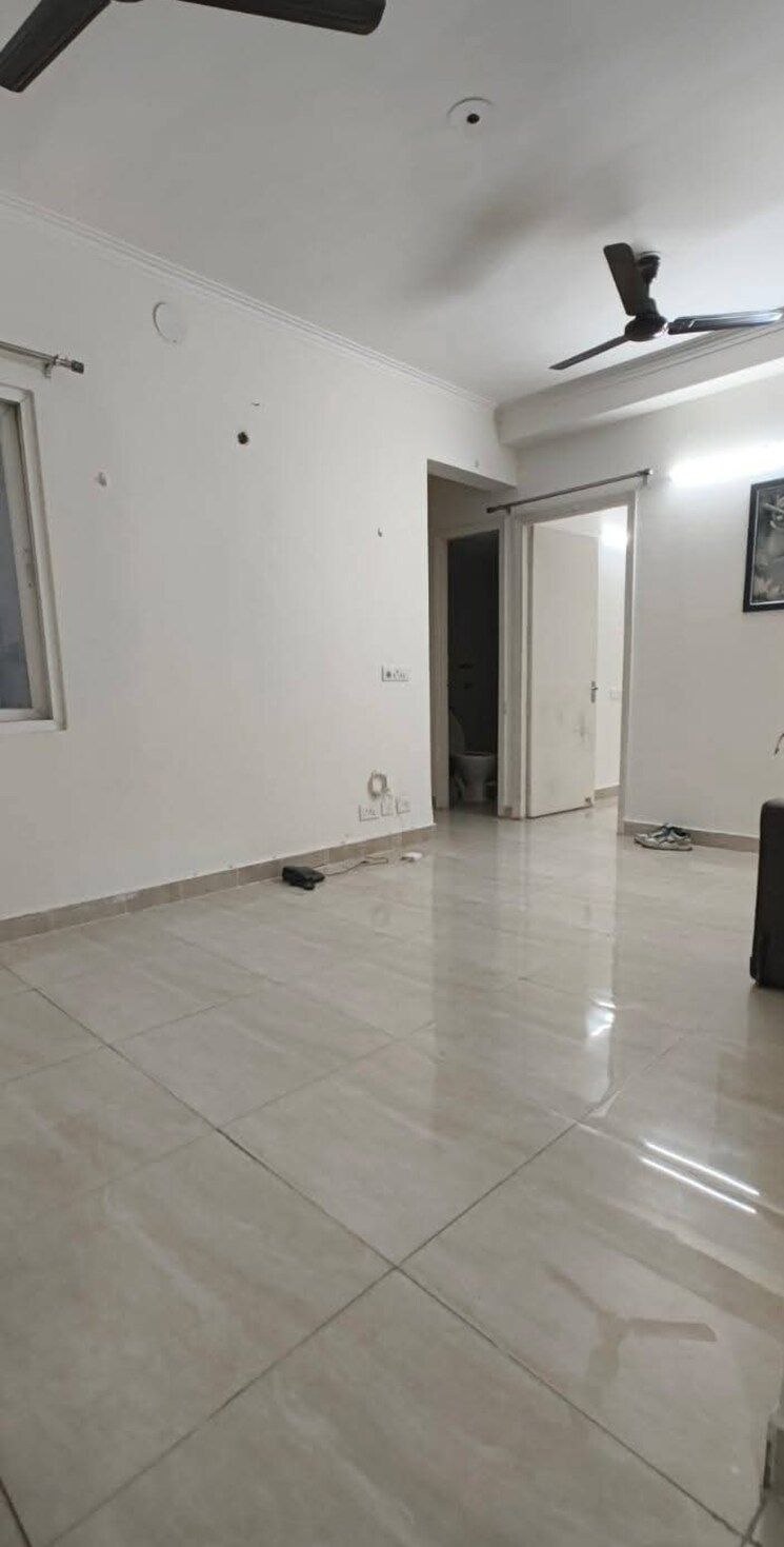 Room, gaur-city-2-14th-avenue 3 Bedroom 1175 Sq.Ft. Apartment In Sector 16c Greater Noida Greater Noida 8701703