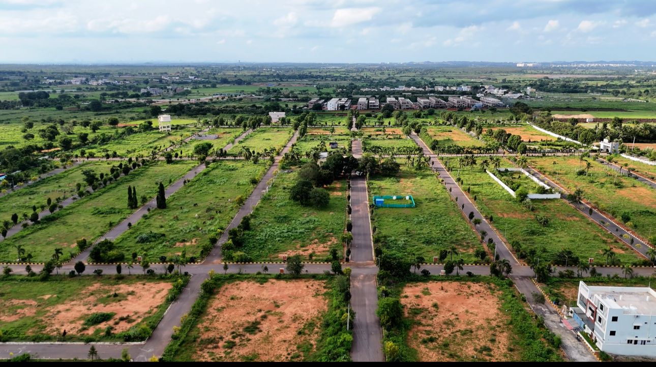 Plot For Sale in Akshita Heights Maheshwaram