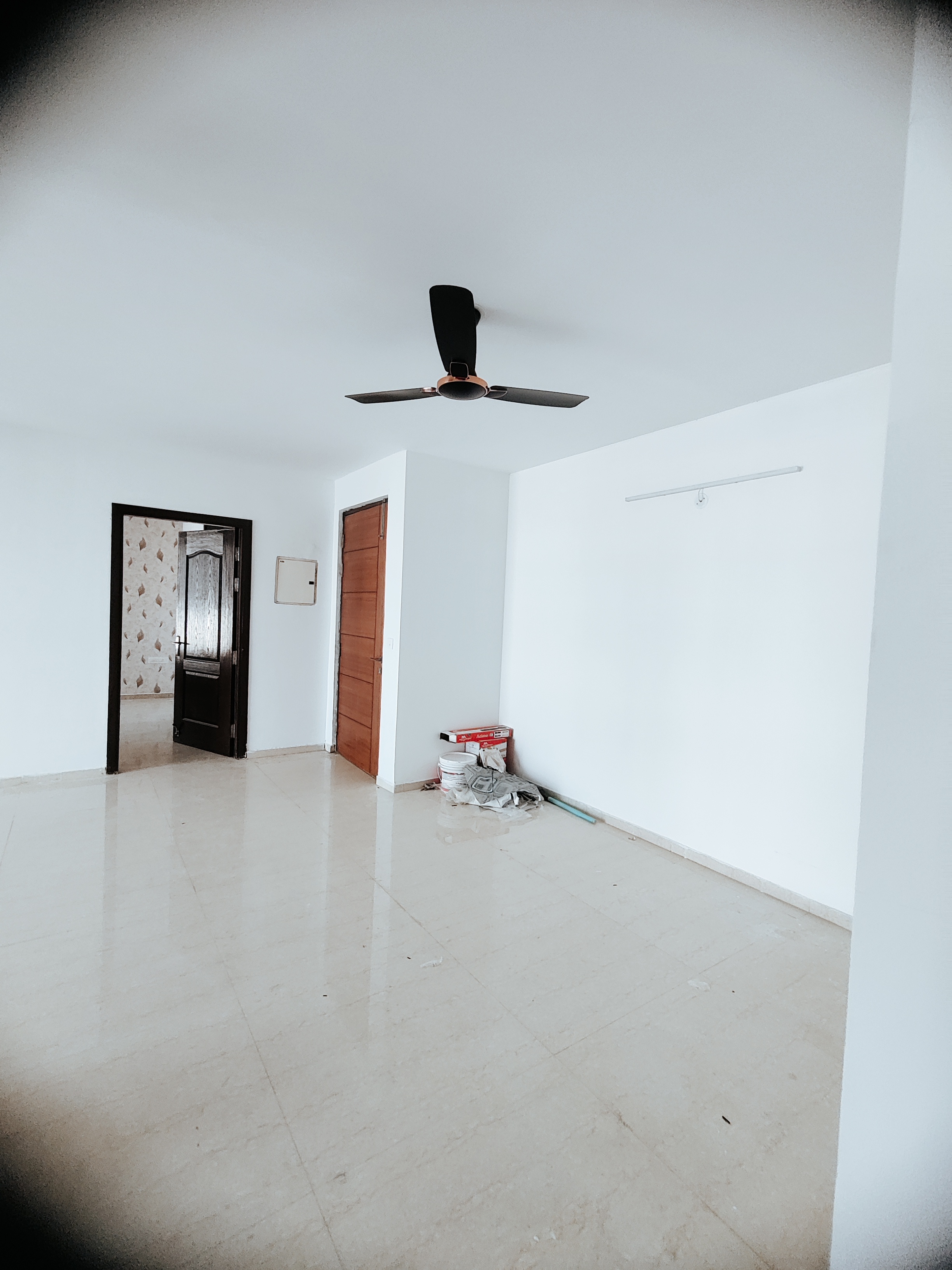 3 BHK + Pooja Room 300 Sq.Yd. Builder Floor in BPTP Parklands