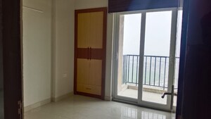 Room in 3 BHK Apartment at Tata Eureka Park, Sector 150 – for Sale