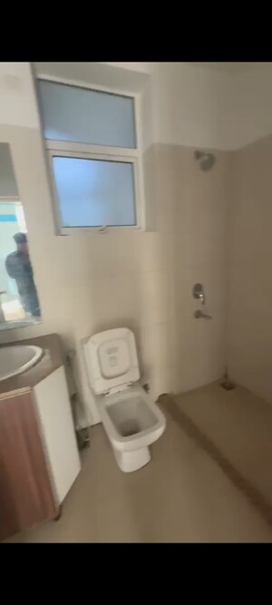 Bathroom in 3.5 BHK Builder Floor at DLF Hyde Park, South Mullanpur – for Sale