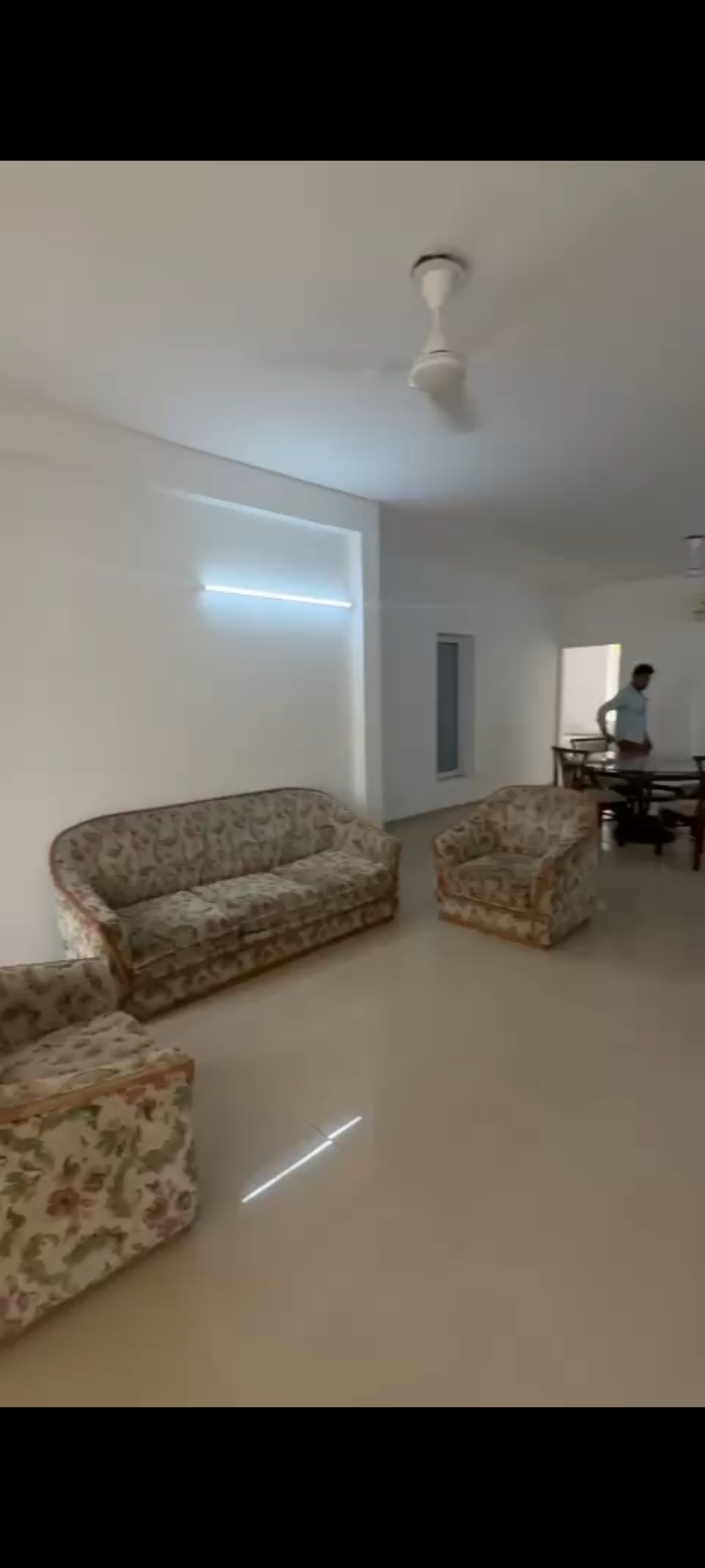 3.5 BHK + Extra Room Builder Floor For Sale in DLF Hyde Park