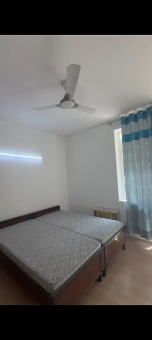 Bathroom in 3.5 BHK Builder Floor at DLF Hyde Park, South Mullanpur – for Sale