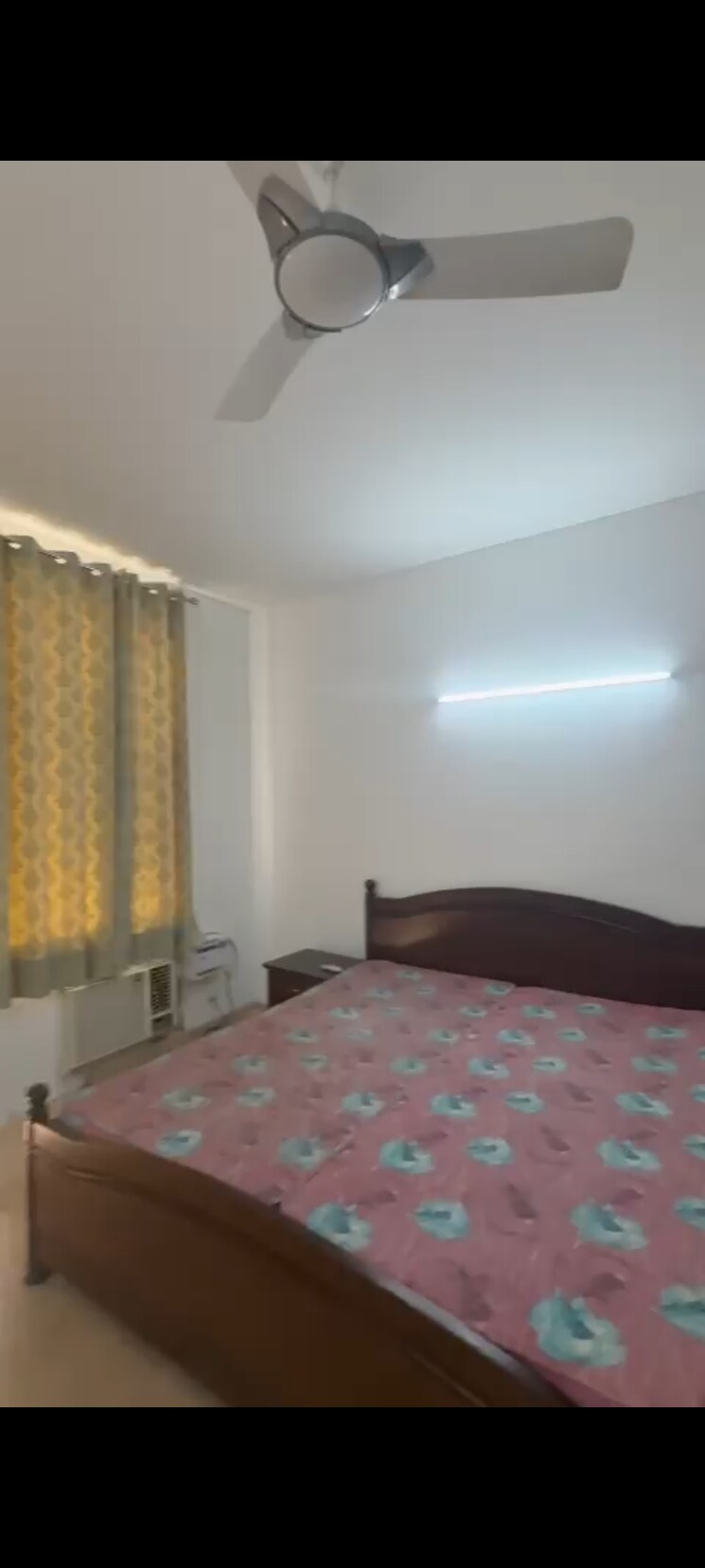 Bedroom, dlf-hyde-park 3.5 Bedroom 1880 Sq.Ft. Builder Floor In South Mullanpur Chandigarh 8701763