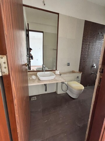 Bathroom in 2 BHK Apartment at Omkar Alta Monte, Malad East – for Rent