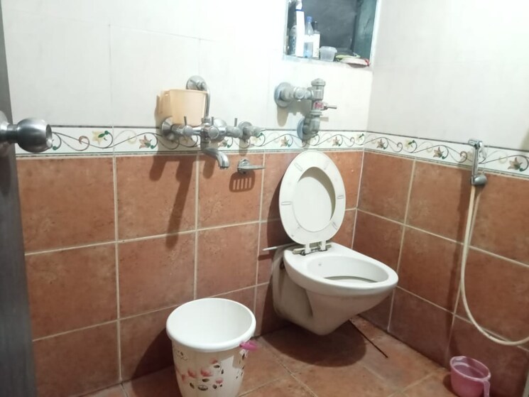 Bathroom, prestige-residency-gardenia 2 Bedroom 650 Sq.Ft. Apartment In Ghodbunder Road Thane 8701775