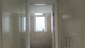 Room in 3 BHK Apartment at Emaar The Palm Drive-The Premier Terraces, Sector 66 – for Sale