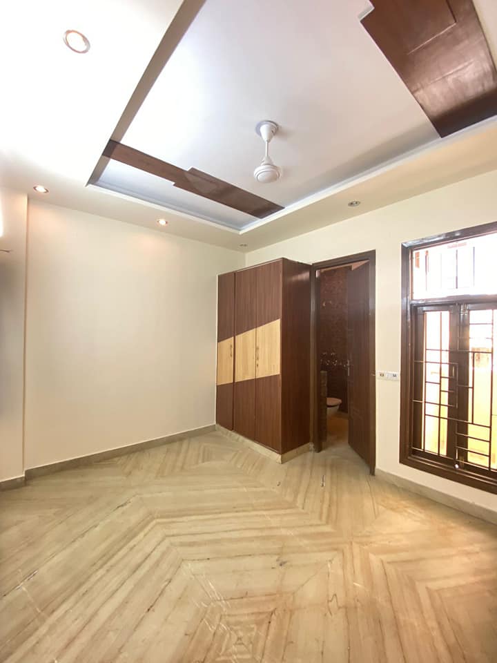2 BHK + Extra Room Villa For Rent in Chattarpur