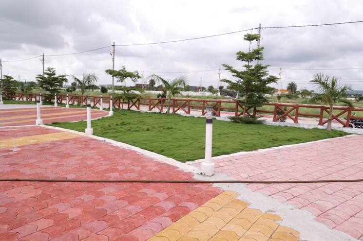 Garden, rau pitampur road 1 Bedroom 600 Sq.Ft. Independent House In Rau Pitampur Road Indore 8701803