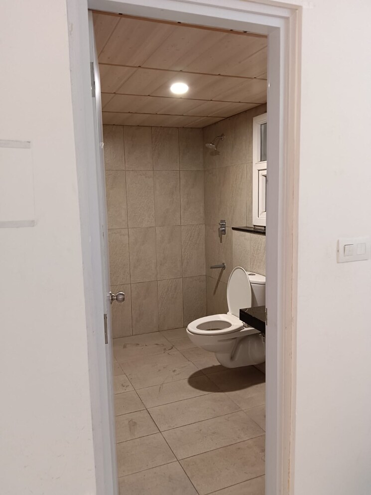 Bathroom, prestige-high-fields 2 Bedroom 1410 Sq.Ft. Apartment In Gachibowli Hyderabad 8701806
