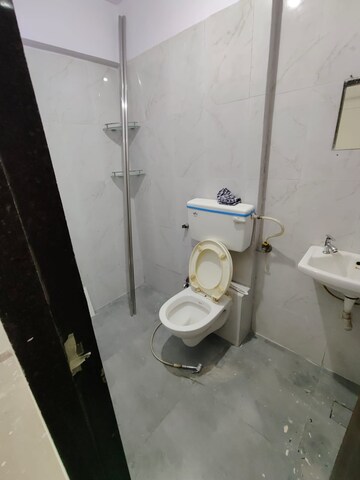 Bathroom in 1 BHK Apartment at Soundlines Florence Tower, Lower Parel – for Rent