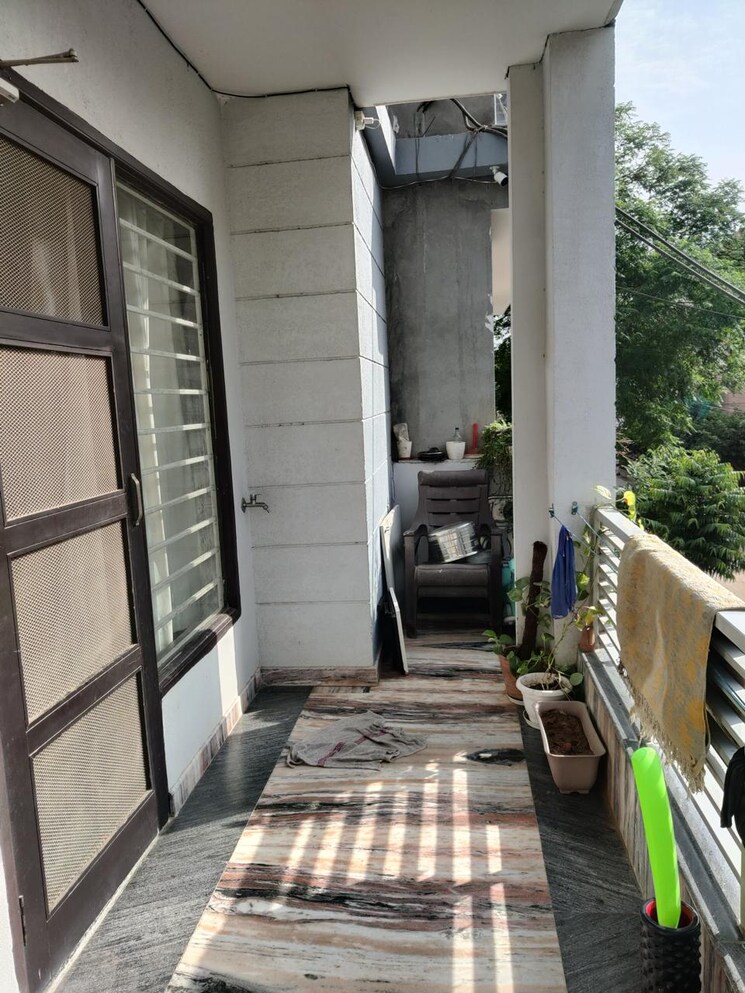 Balcony, relaxo-apartment 3 Bedroom 2200 Sq.Ft. Builder Floor In Sector 46 Gurgaon 8701882