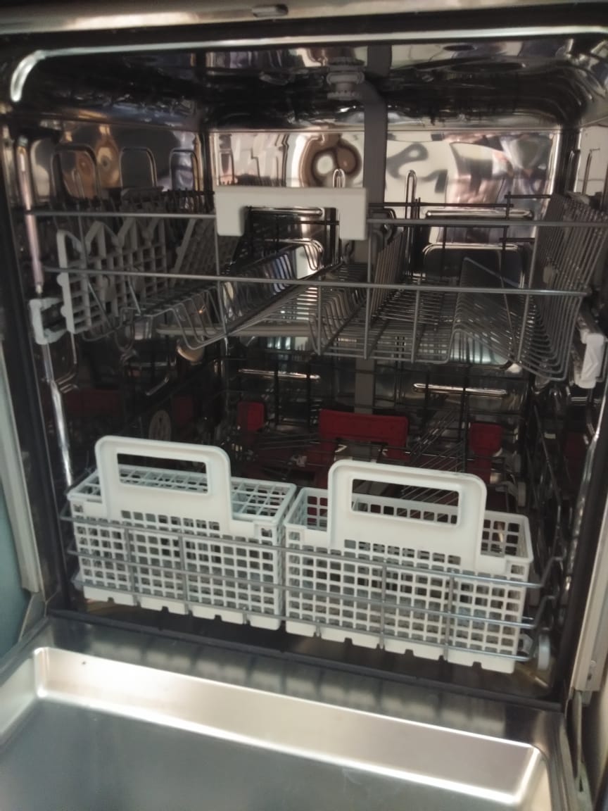 3 BHK + Pooja Room,Servant Room,Study Room,Extra Room Builder Floor For Rent in Ansal Sushant Lok I