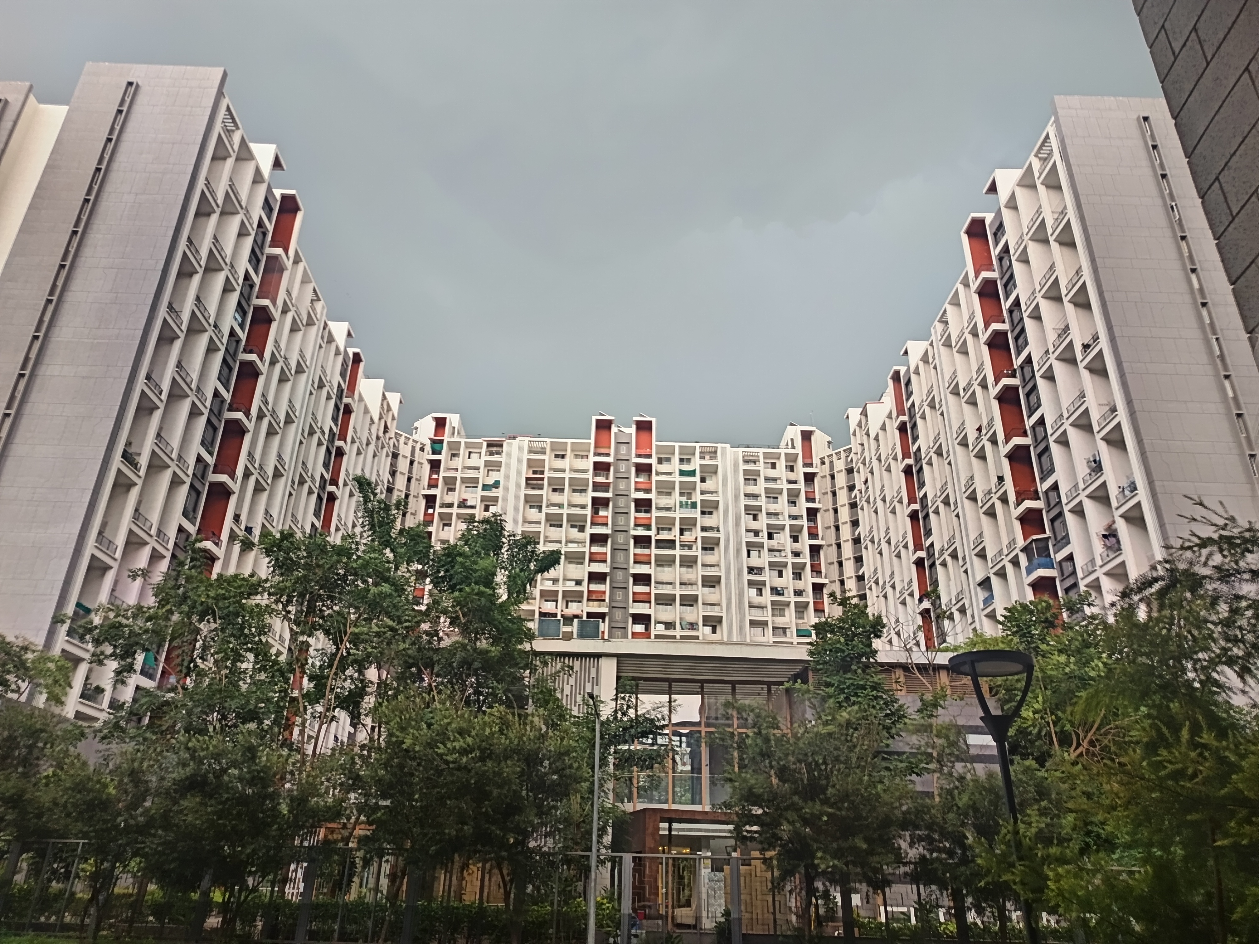 2 BHK + Extra Room Apartment For Rent in Godrej 24