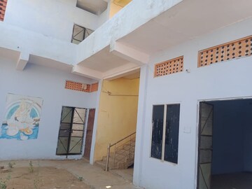 Room in 6+ BHK Independent House at Nh 8 – for Sale