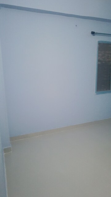 Room in 2 BHK Independent House at Morabadi – for Rent