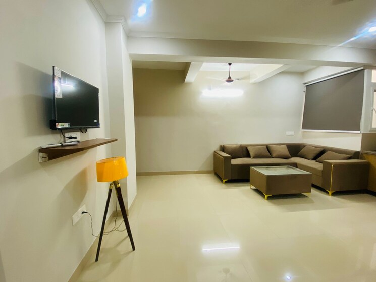 Master Bedroom, ireo-victory-valley 4 Bedroom 2931 Sq.Ft. Apartment In Sector 67 Gurgaon 8702014