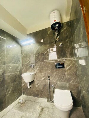 Bathroom in 4 BHK Apartment at Ireo Victory Valley, Sector 67 – for Sale