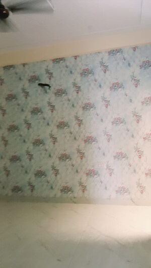 Room in 4 BHK Villa at Kalwar Road – for Sale