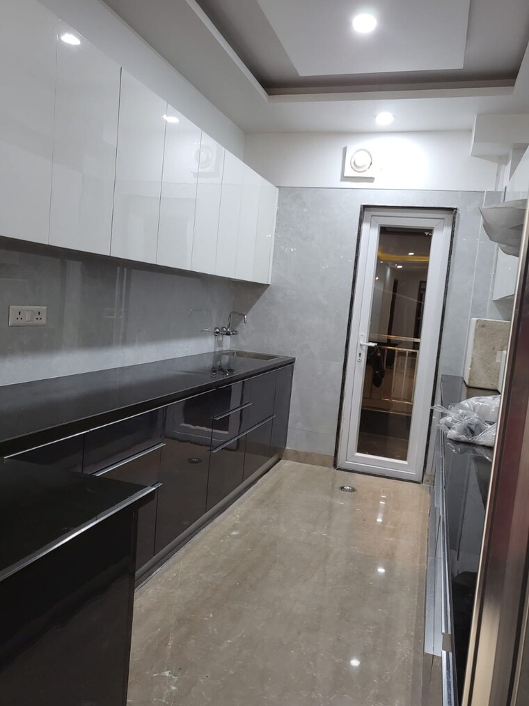 Kitchen, emaar-palm-terraces-select 4 Bedroom 2410 Sq.Ft. Apartment In Sector 66 Gurgaon 8702028