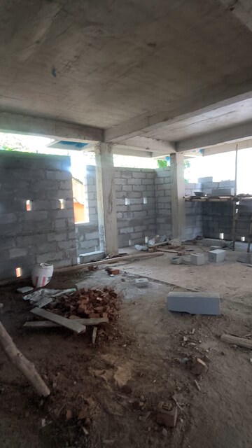  Warehouse For Rent in Upper Bazaar