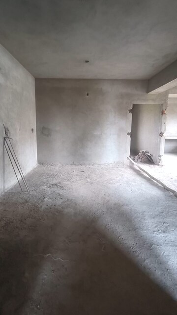 Room in  Warehouse at Upper Bazaar – for Rent