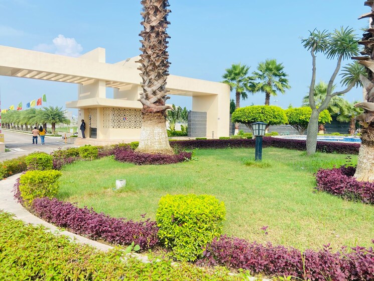 Garden, wing-lucknow-greens-plots  1800 Sq.Ft. Plot In Sultanpur Road Lucknow 8702089