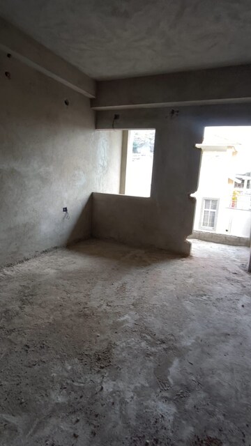 Room in  Warehouse at Upper Bazaar – for Rent