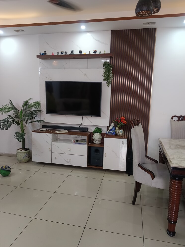Living Room, gulshan-bellina 2 Bedroom 1020 Sq.Ft. Apartment In Sector 16 Greater Noida Greater Noida 8702121