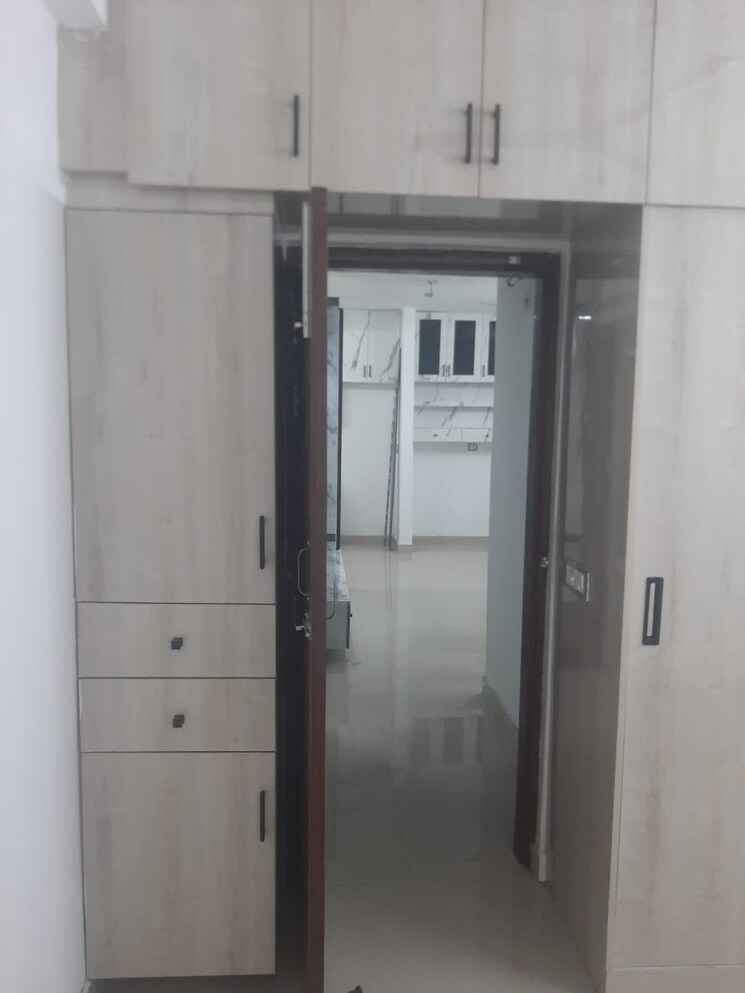 undefined, rof-amaltas 3 Bedroom 645 Sq.Ft. Apartment In Sector 92 Gurgaon 8702117