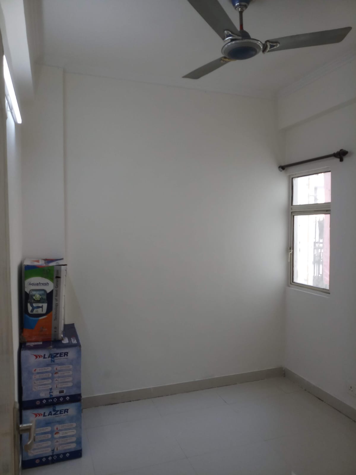 2 BHK Apartment For Rent in Maxblis White House