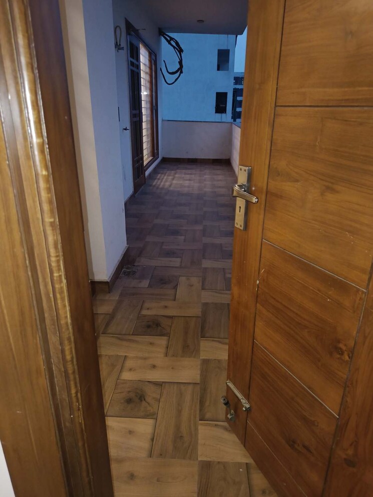 undefined, sector 77 3 Bedroom 2200 Sq.Ft. Builder Floor In Sector 77 Faridabad 8702219